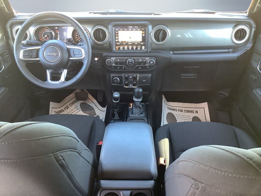 2023 Jeep Wrangler 4-Door Sahara