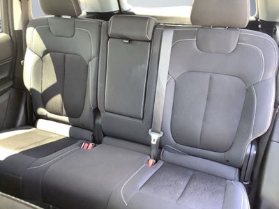 2024 Jeep Grand Cherokee Laredo 4x4