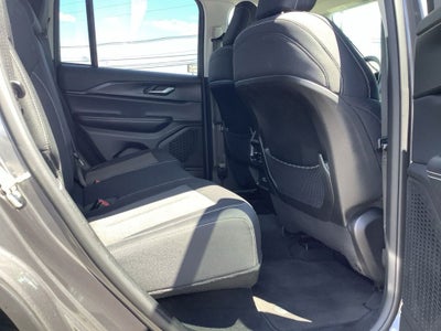 2024 Jeep Grand Cherokee Laredo 4x4