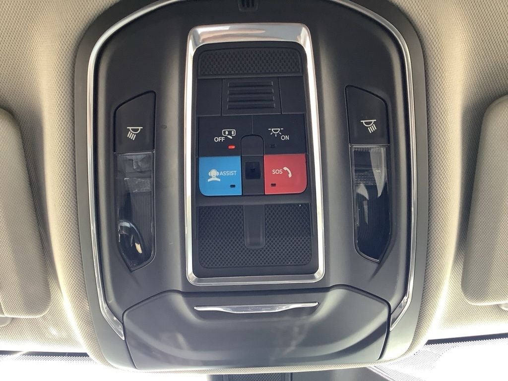 2024 Jeep Grand Cherokee Laredo 4x4