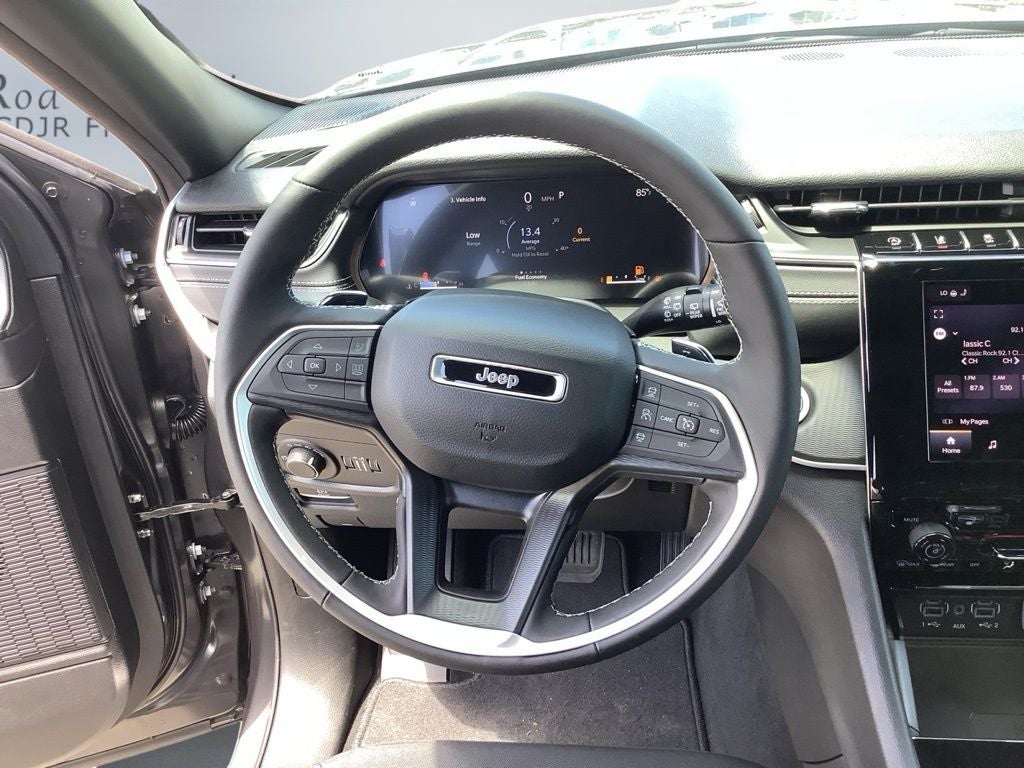 2026 Jeep Grand Cherokee GRAND CHEROKEE LAREDO X 4X4