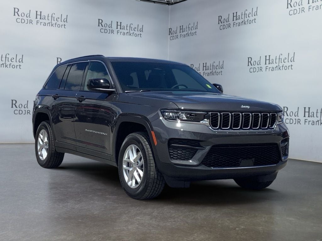 2026 Jeep Grand Cherokee GRAND CHEROKEE LAREDO X 4X4