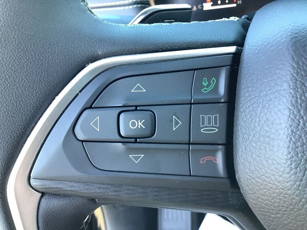 2024 Jeep Grand Cherokee Laredo 4x4