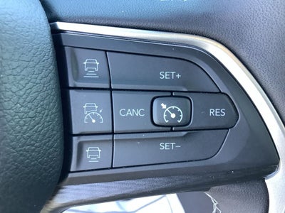 2024 Jeep Grand Cherokee Laredo 4x4