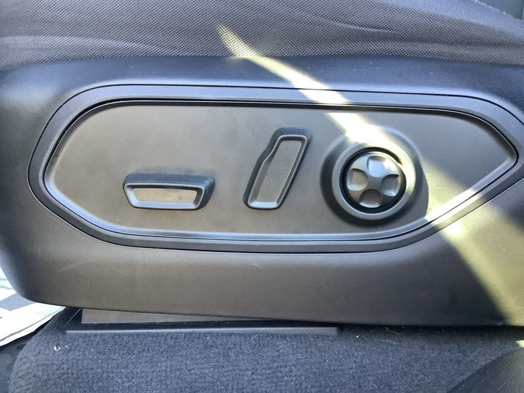 2024 Jeep Grand Cherokee Laredo 4x4