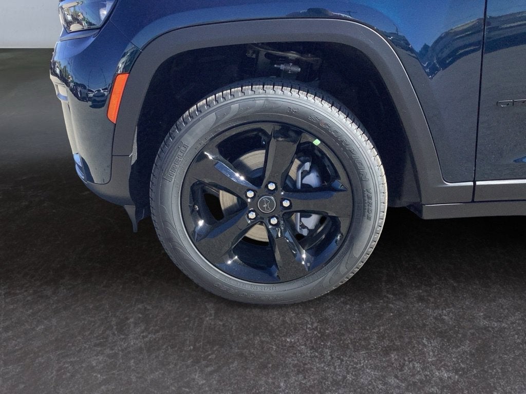 2027 Jeep Grand Cherokee GRAND CHEROKEE LIMITED 4X4