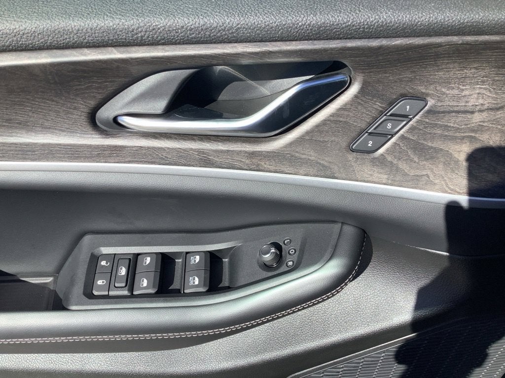 2027 Jeep Grand Cherokee GRAND CHEROKEE LIMITED 4X4
