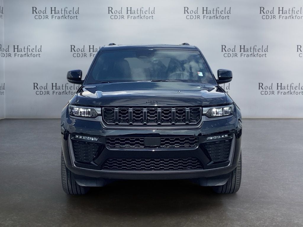2027 Jeep Grand Cherokee GRAND CHEROKEE LIMITED 4X4