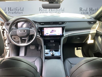 2027 Jeep Grand Cherokee GRAND CHEROKEE LIMITED 4X4