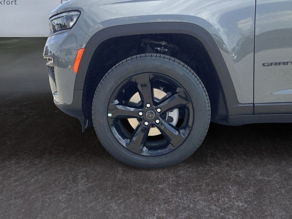 2027 Jeep Grand Cherokee GRAND CHEROKEE LIMITED 4X4