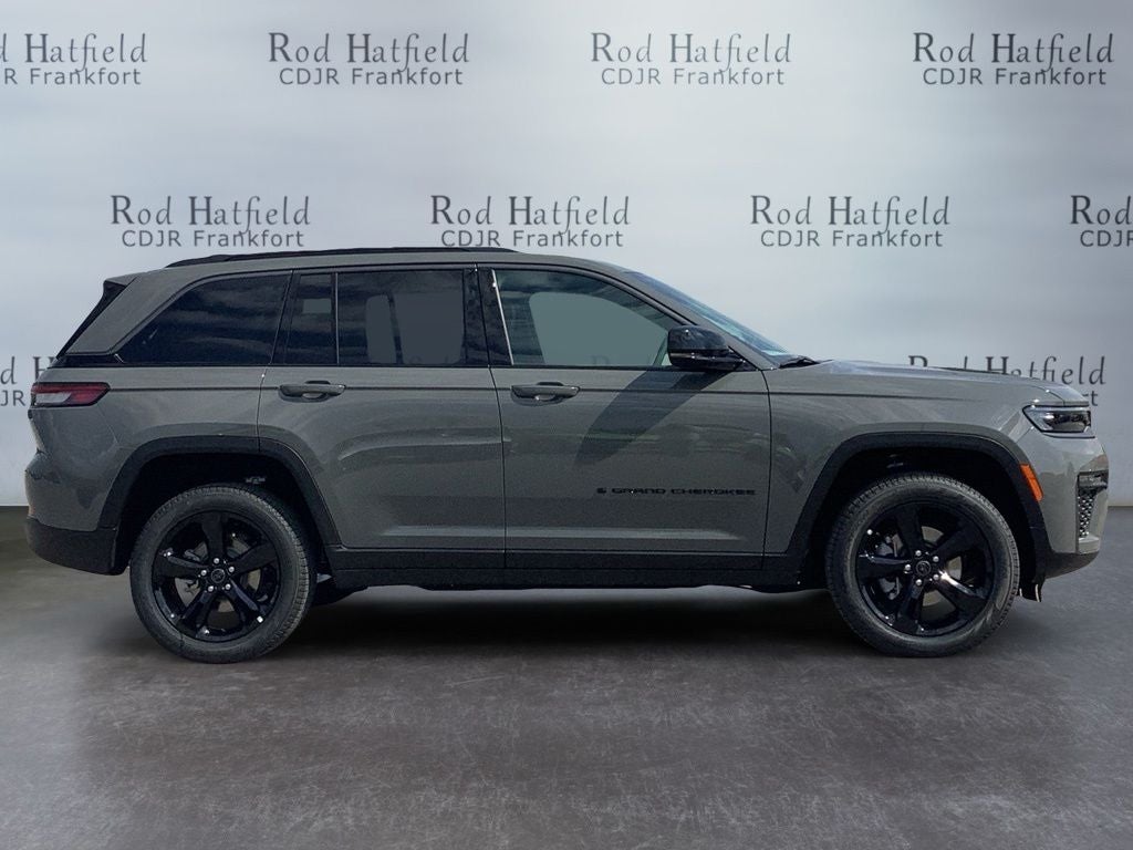 2027 Jeep Grand Cherokee GRAND CHEROKEE LIMITED 4X4