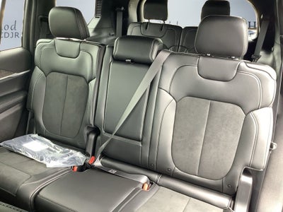 2026 Jeep Grand Cherokee GRAND CHEROKEE L LAREDO ALTITUDE 4X4