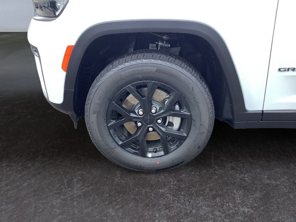2026 Jeep Grand Cherokee GRAND CHEROKEE L LAREDO ALTITUDE 4X4