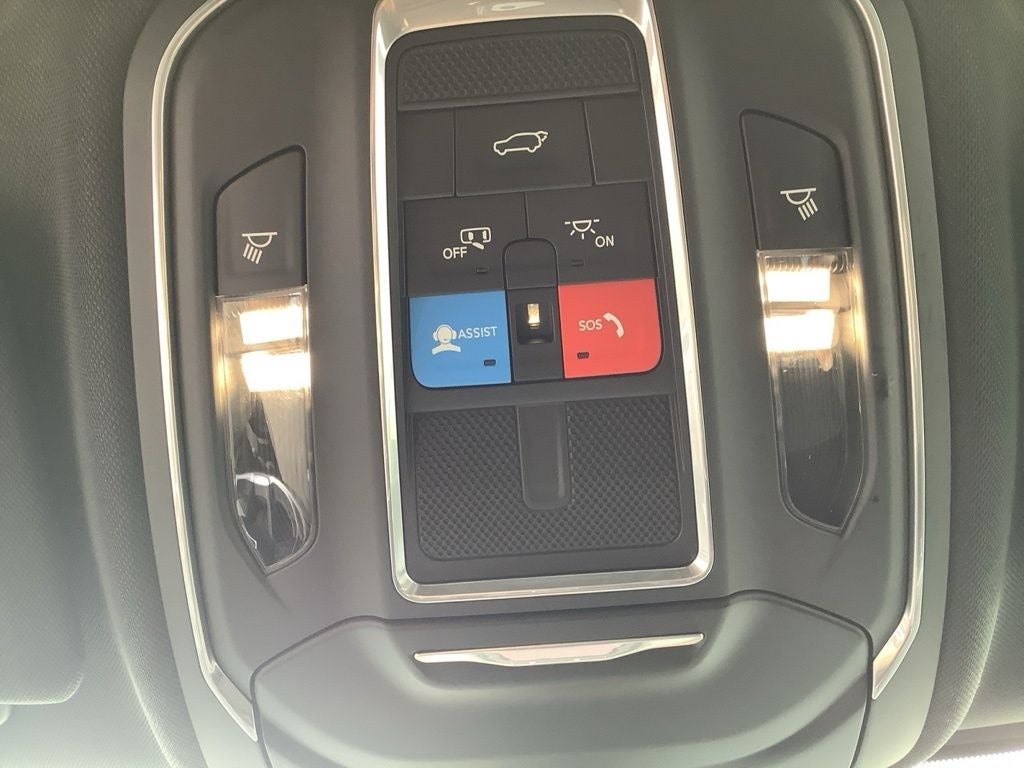 2026 Jeep Grand Cherokee GRAND CHEROKEE L LAREDO ALTITUDE 4X4