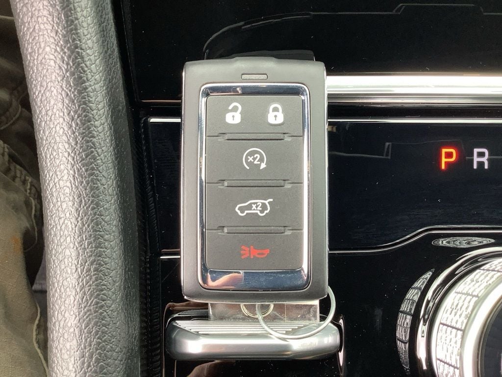 2026 Jeep Grand Cherokee GRAND CHEROKEE L LAREDO ALTITUDE 4X4
