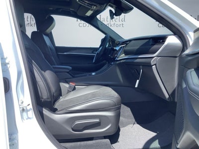 2027 Jeep Grand Cherokee GRAND CHEROKEE L LAREDO ALTITUDE 4X4