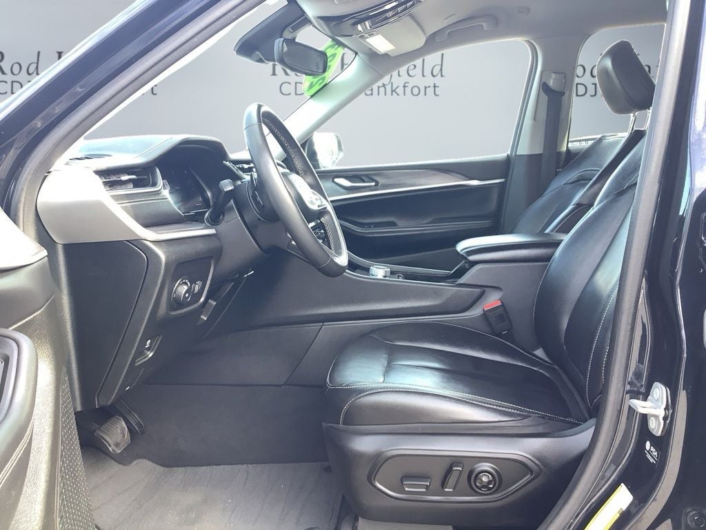 2023 Jeep Grand Cherokee L Limited 4x4