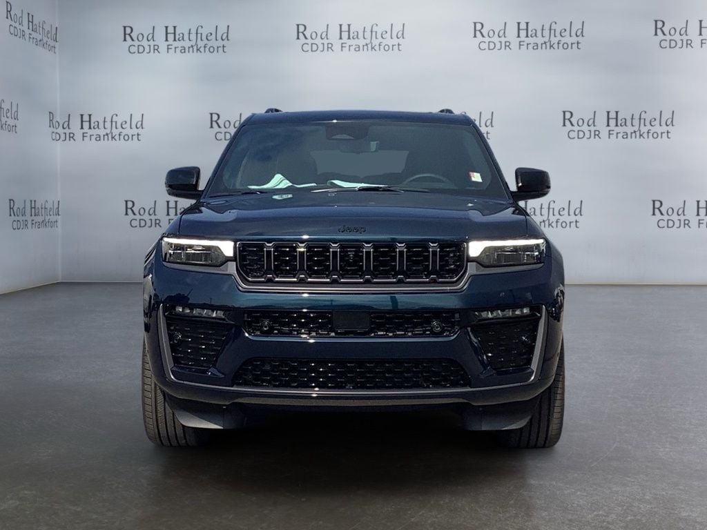 2027 Jeep Grand Cherokee GRAND CHEROKEE L SUMMIT 4X4