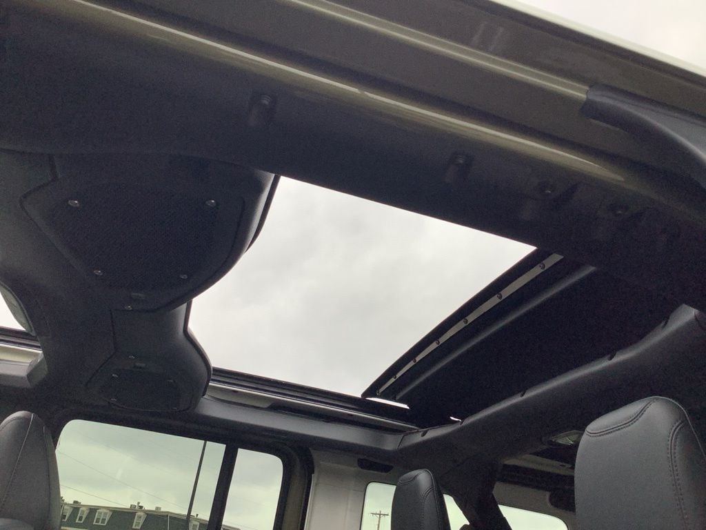 2026 Jeep Wrangler WRANGLER 4-DOOR MOAB 392