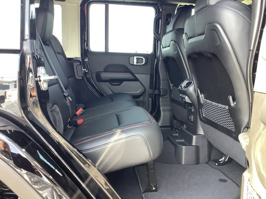 2027 Jeep Wrangler WRANGLER 4-DOOR MOAB