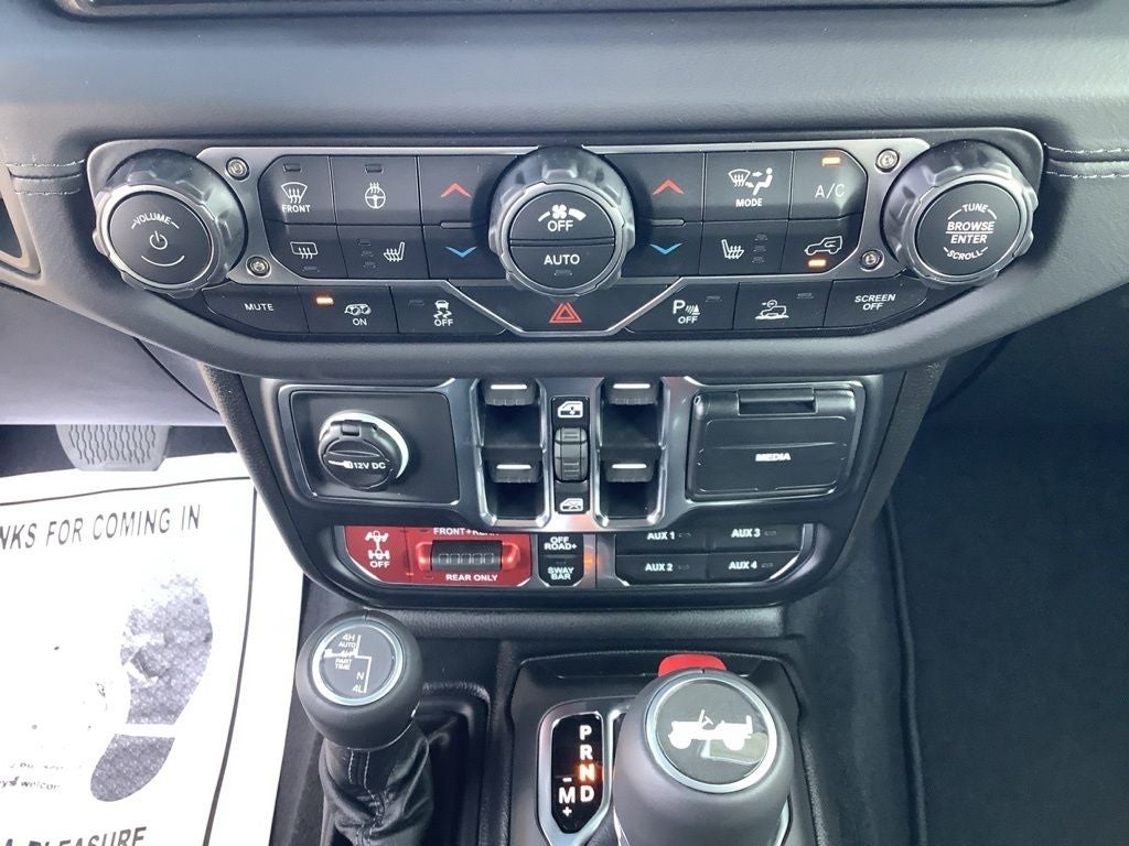 2027 Jeep Wrangler WRANGLER 4-DOOR MOAB