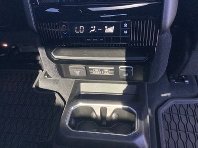 2027 Jeep Grand Wagoneer GRAND WAGONEER UPLAND 4X4