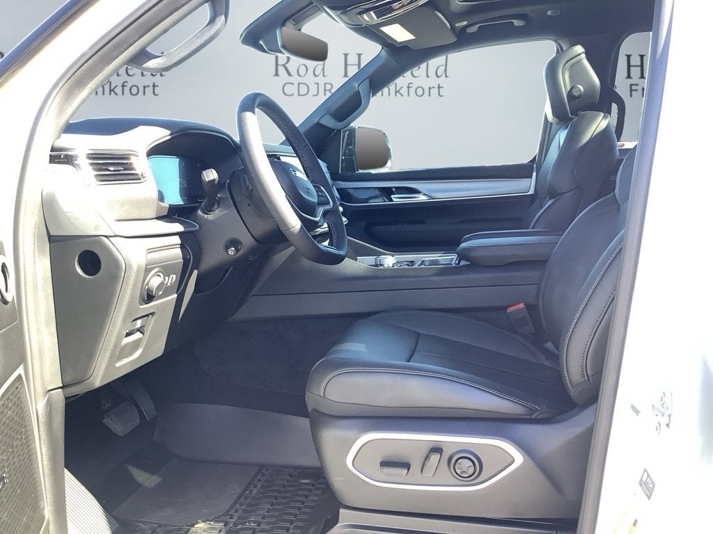 2027 Jeep Grand Wagoneer GRAND WAGONEER UPLAND 4X4