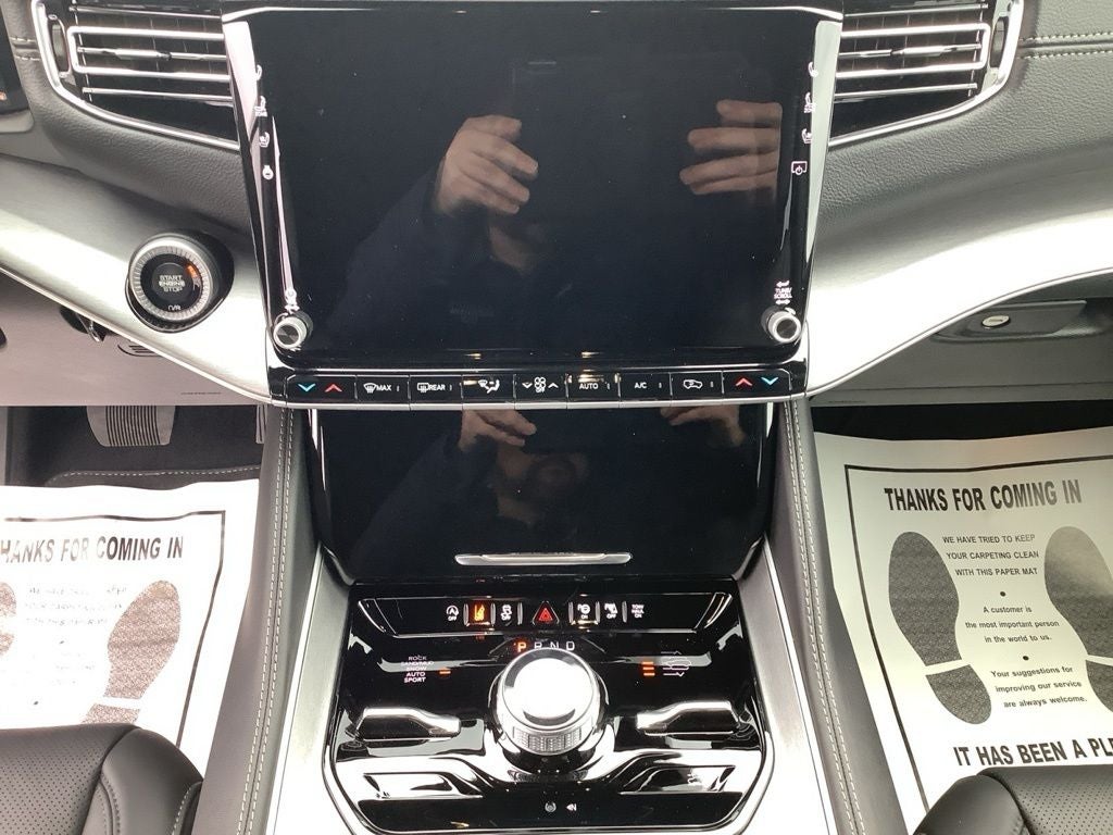 2026 Jeep Grand Wagoneer GRAND WAGONEER LIMITED ALTITUDE 4X4