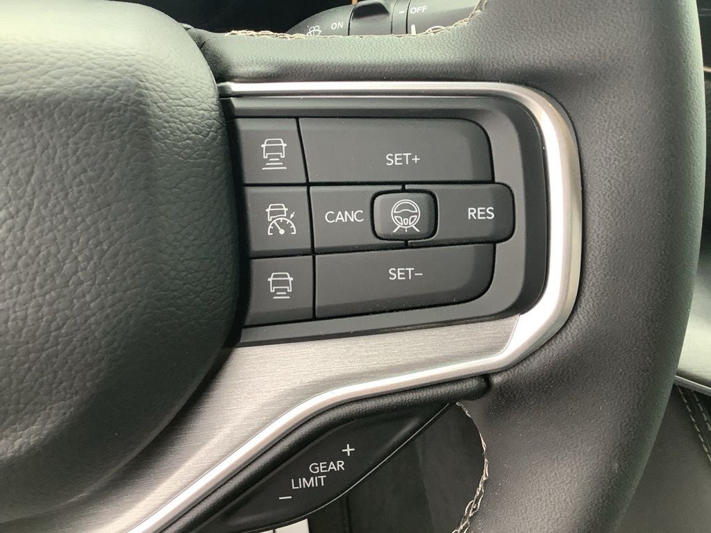 2026 Jeep Grand Wagoneer GRAND WAGONEER LIMITED ALTITUDE 4X4