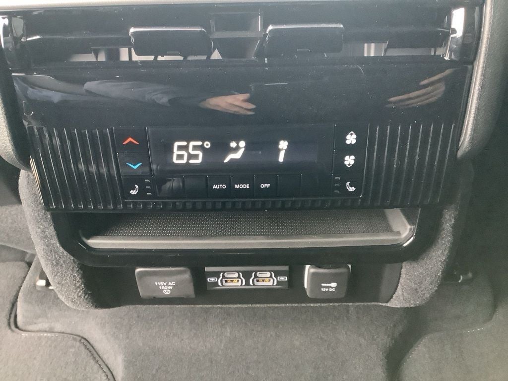 2026 Jeep Grand Wagoneer GRAND WAGONEER LIMITED ALTITUDE 4X4