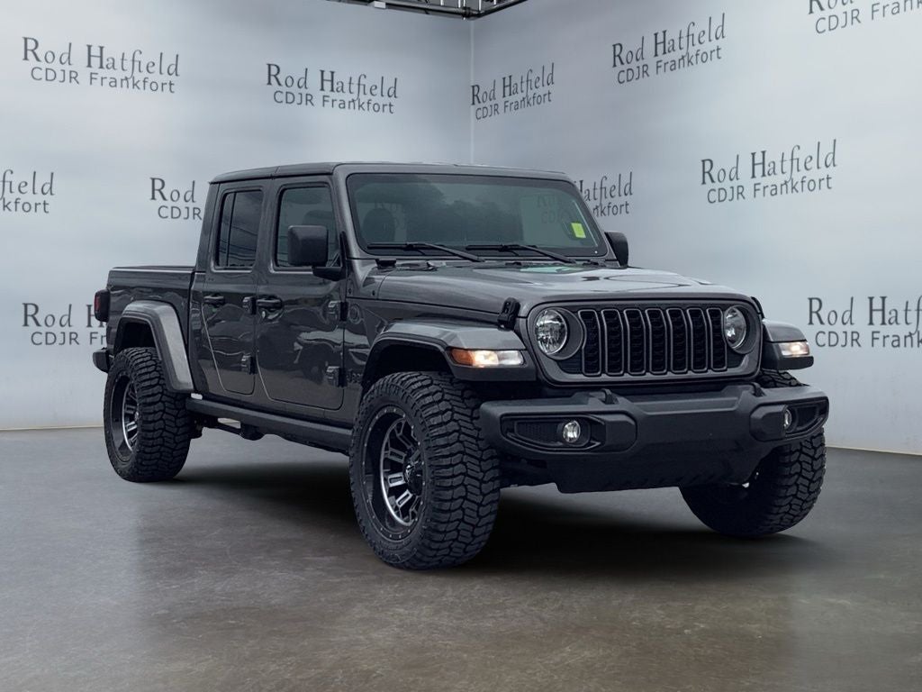 2025 Jeep Gladiator Nighthawk
