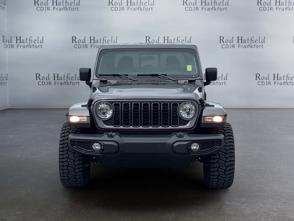 2025 Jeep Gladiator Nighthawk