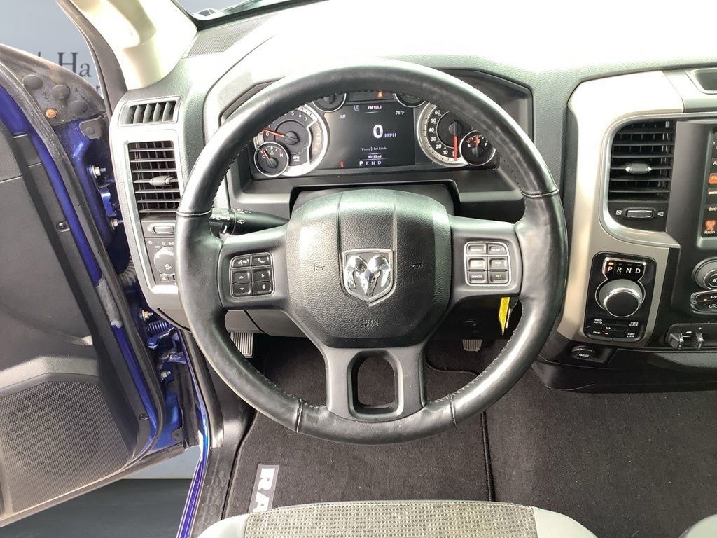 2017 RAM 1500 Big Horn Quad Cab 4x4 6'4' Box