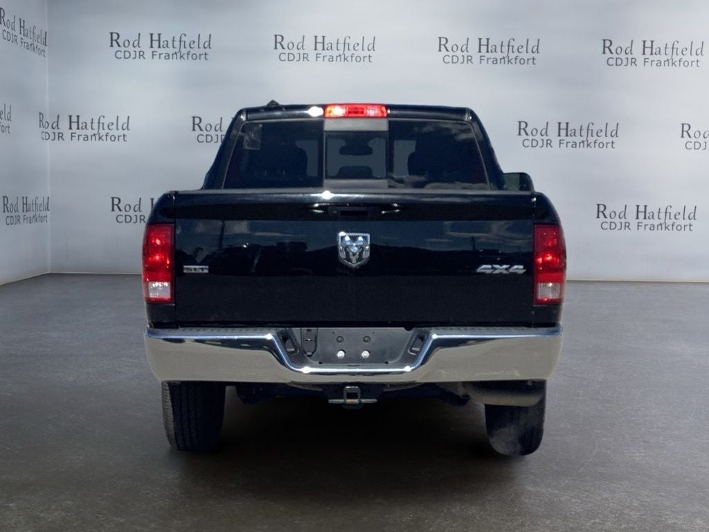 2023 RAM 1500 Classic SLT Crew Cab 4x4 5'7' Box