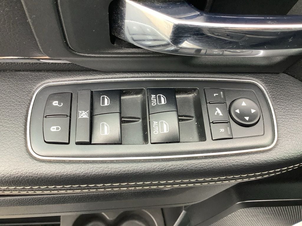 2018 RAM 1500 Sport Crew Cab 4x4 6'4' Box