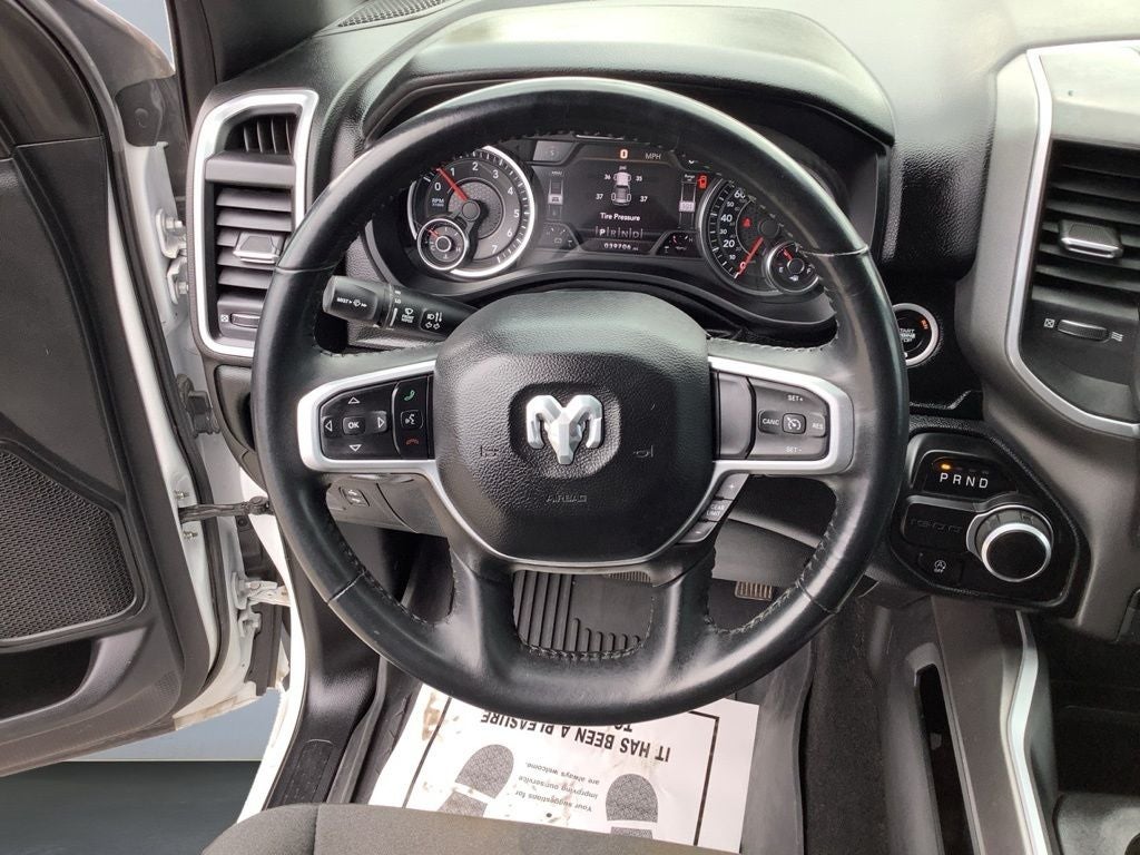 2022 RAM 1500 Big Horn Crew Cab 4x2 5'7' Box