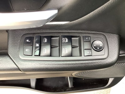 2022 RAM 1500 Big Horn Crew Cab 4x2 5'7' Box