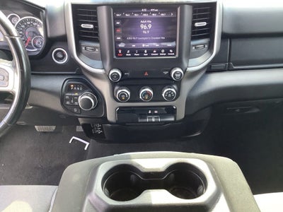 2020 RAM 1500 Big Horn Quad Cab 4x4 6'4' Box