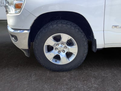 2020 RAM 1500 Big Horn Quad Cab 4x4 6'4' Box