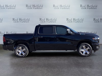 2025 RAM 1500 Tradesman Crew Cab 4x4 5'7' Box