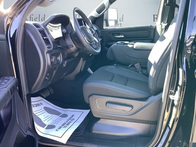 2025 RAM 1500 Tradesman Crew Cab 4x4 5'7' Box