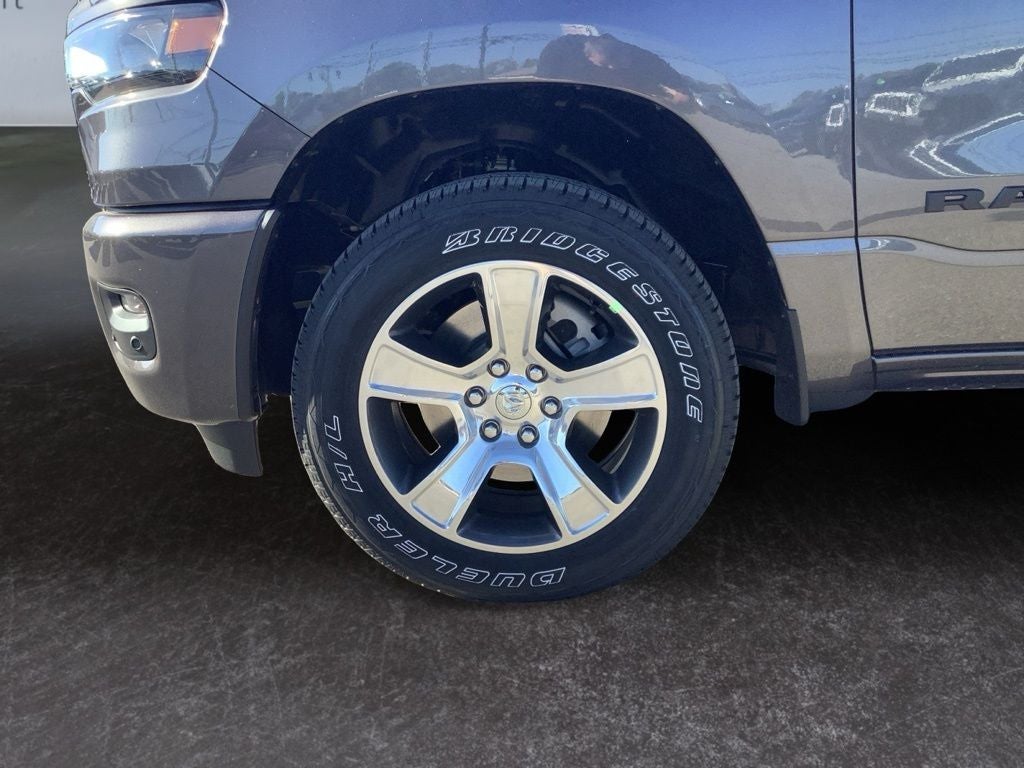 2025 RAM 1500 Tradesman Crew Cab 4x4 5'7' Box