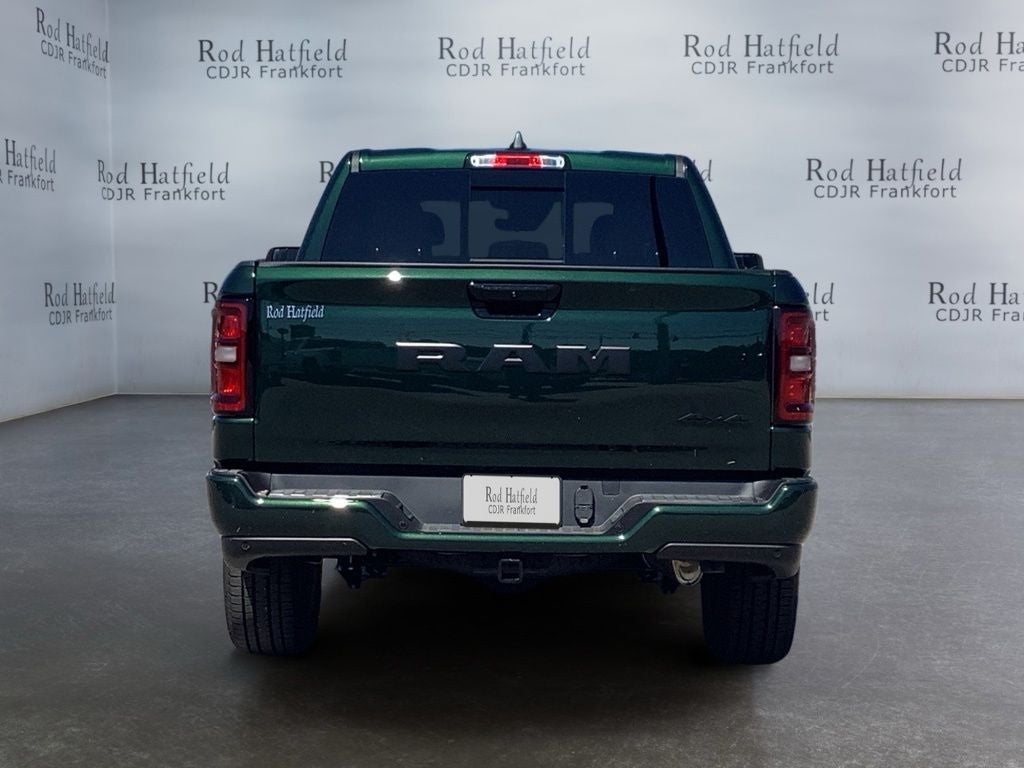 2026 RAM Ram 1500 RAM 1500 EXPRESS CREW CAB 4X4 5'7' BOX
