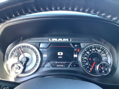 2022 RAM 1500 Big Horn Crew Cab 4x4 5'7' Box
