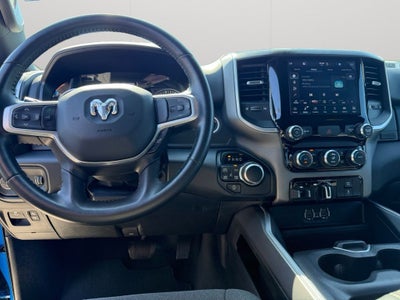 2022 RAM 1500 Big Horn Crew Cab 4x4 5'7' Box