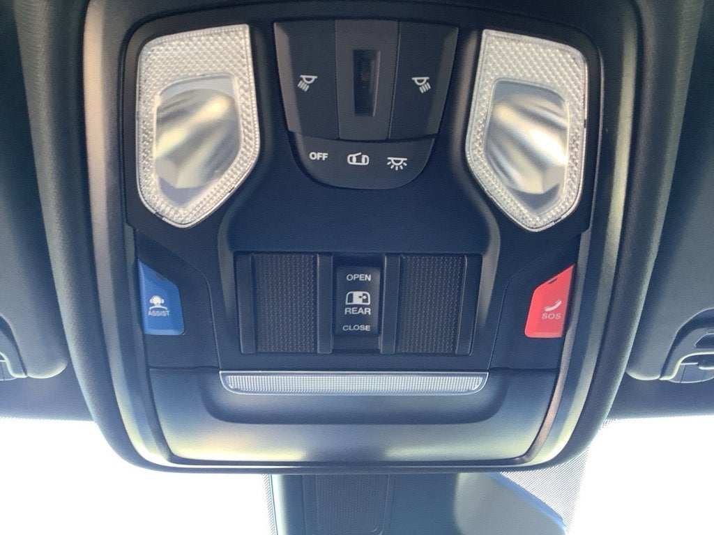2027 RAM Ram 1500 RAM 1500 WARLOCK CREW CAB 4X4 5'7' BOX