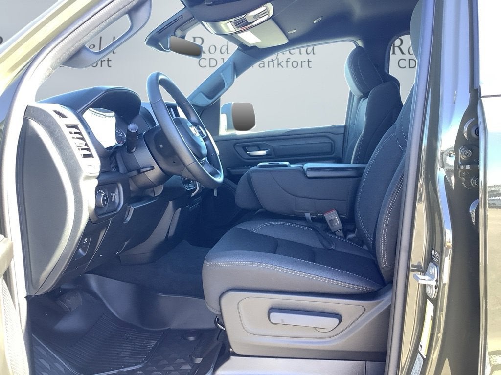 2027 RAM Ram 1500 RAM 1500 WARLOCK CREW CAB 4X4 5'7' BOX