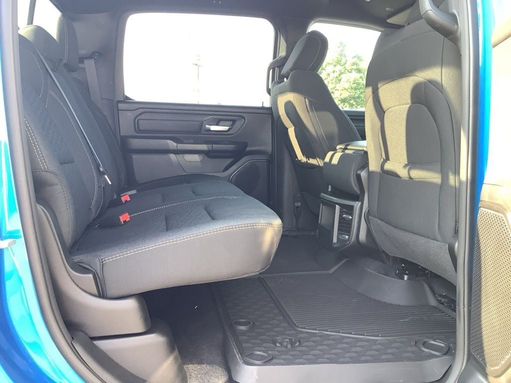 2026 RAM 1500 RAM 1500 WARLOCK CREW CAB 4X4 5'7' BOX
