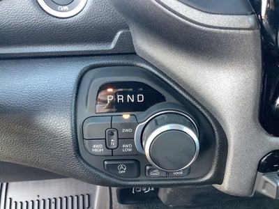 2026 RAM 1500 RAM 1500 WARLOCK CREW CAB 4X4 5'7' BOX