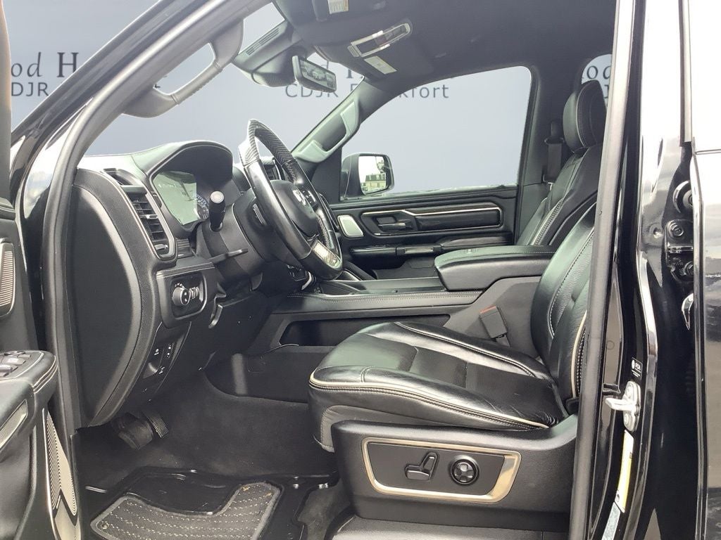 2021 RAM 1500 Limited Crew Cab 4x4 5'7' Box